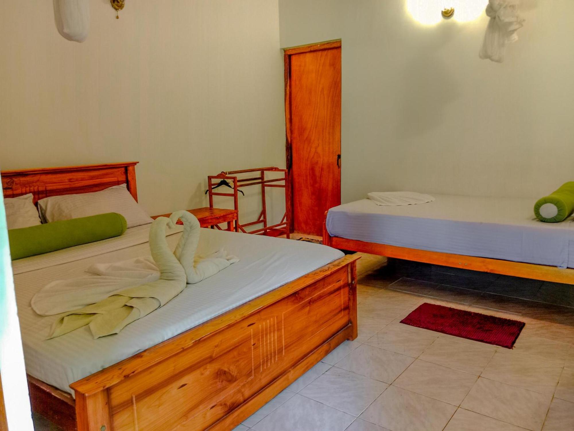 Bed and Breakfast Banana Rest Сигирия Экстерьер фото